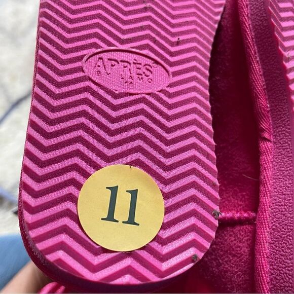 APRES BOOTS  - Picture 3 of 7